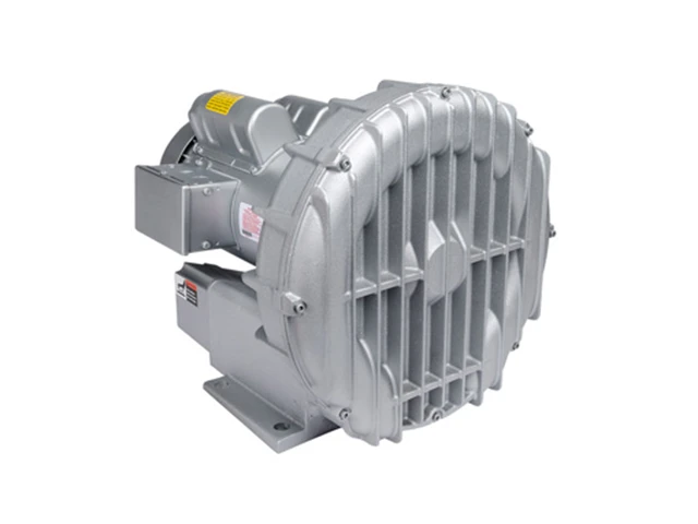 Gast-sin-serie-av-oljefri-regenerative-blaasere