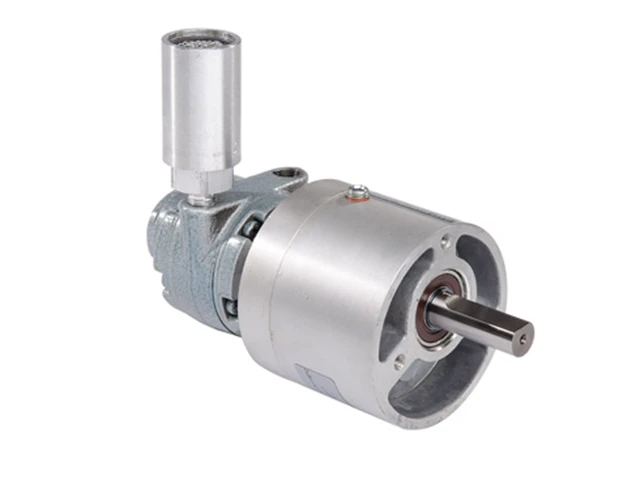 Gast-sin-serie-av-oljesmurte-luft-motorer%2C-kombinert-med-et-gir