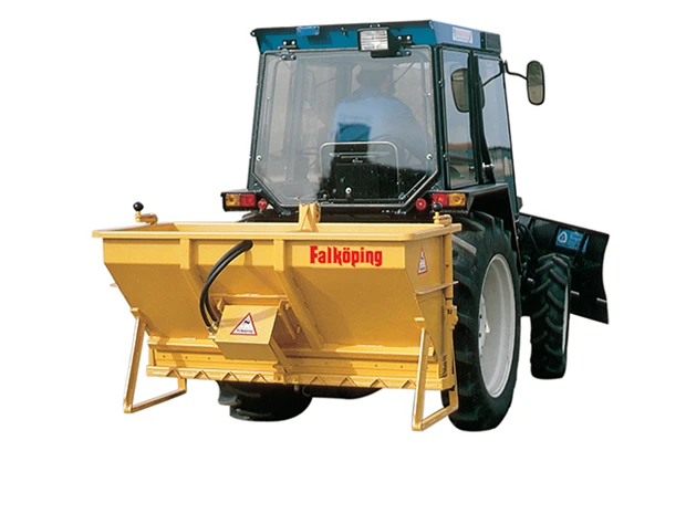 r3-r5-r7-traktorspreder-3punkt-falkoping-sigurdstavemaskin